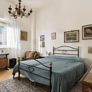 Cozyandconfortable Florence